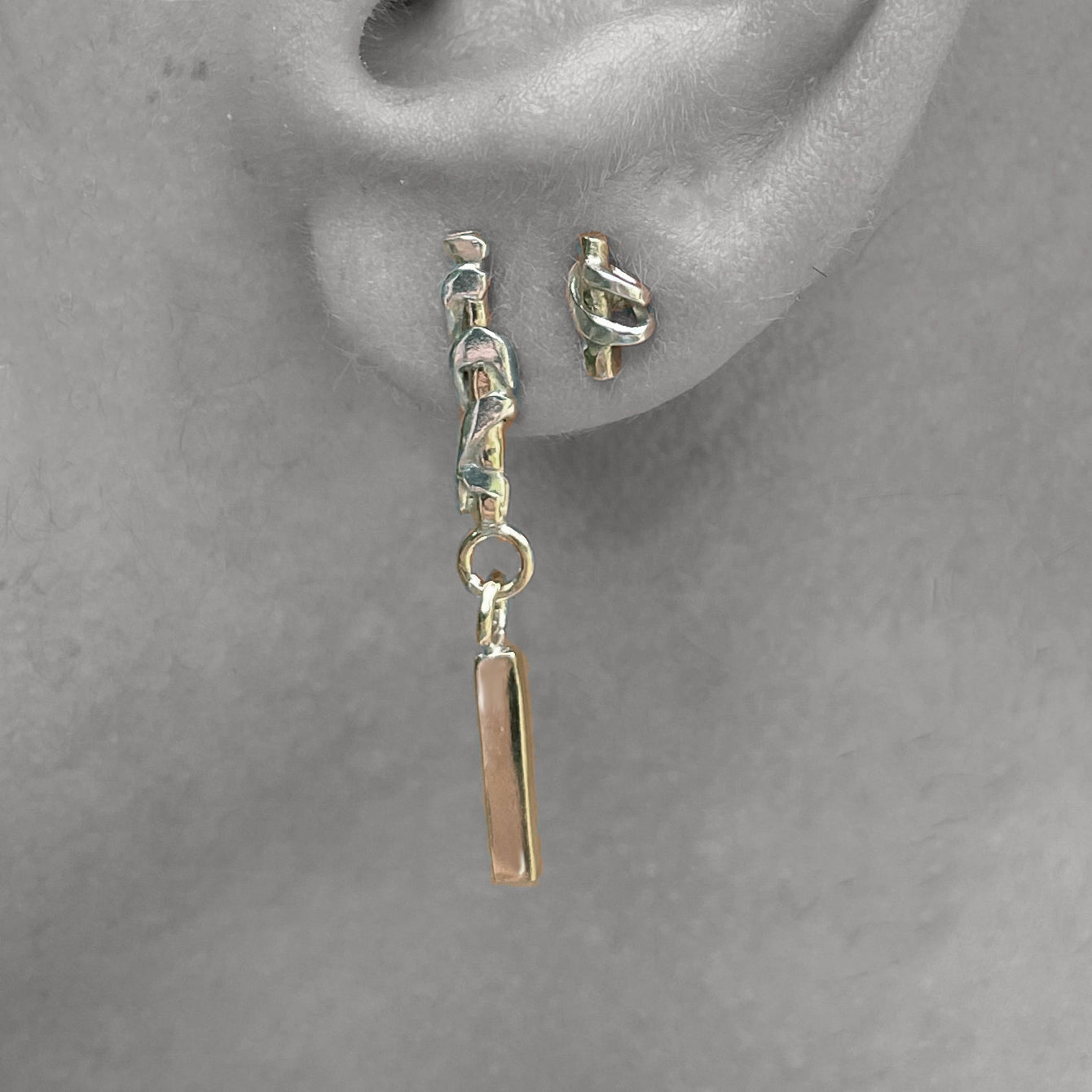 The Golden Thread Stud Earrings